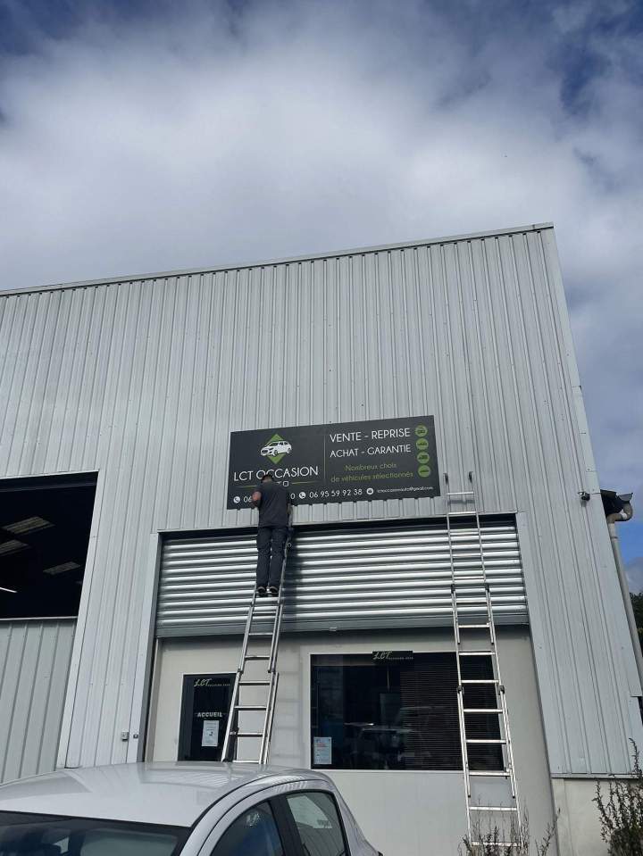 Enseigne d'entreprise Grenoble