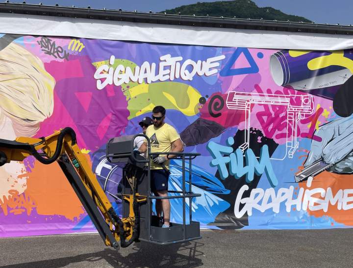 Création de bâche publicitaire Grenoble